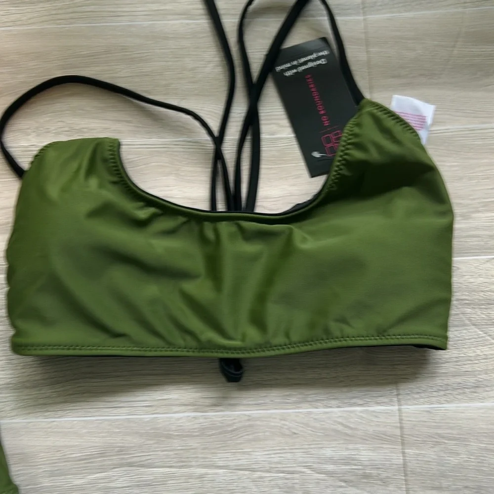 No Boundaries NWT Reversible Olive Green and Black Halter Bikini Top